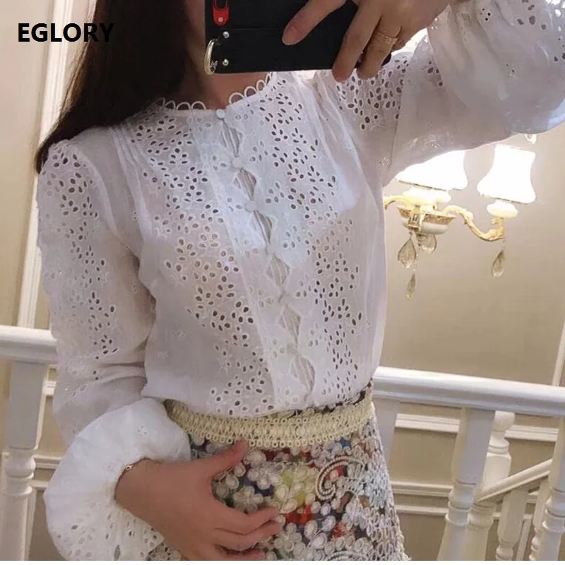 Tops Fashion New Shirts 2018 Spring Summer Blouse Women Cutout Embroidery Long Sleeve White Shirts Ladies Vintage Cotton Shirt 