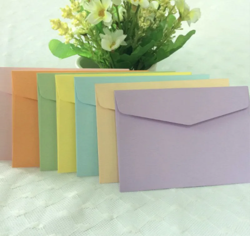 

100Pcs/lot 117*82mm Retro Design Small Colored Blank Mini Greeting Cards Wedding Party Invitation Kraft bag sets Envelope