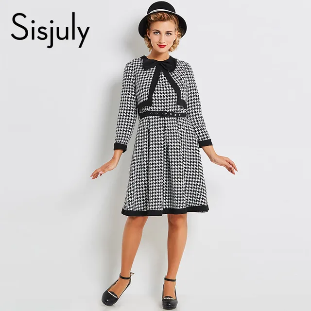 vintage attire for women