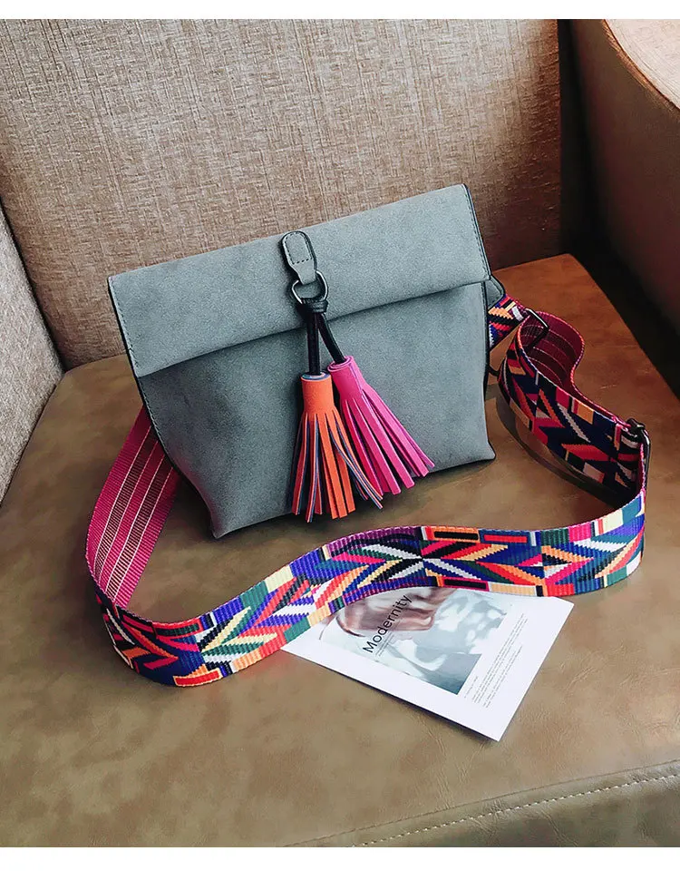 5004876255_2051307013