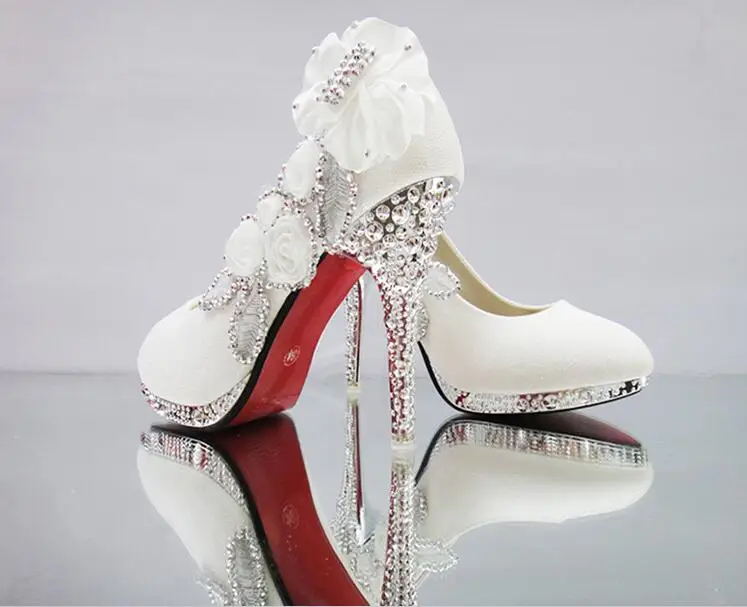 2018 wedding shoes red bride thin section high heels shallow mouth bridesmaid shoes gold butterfly shoes