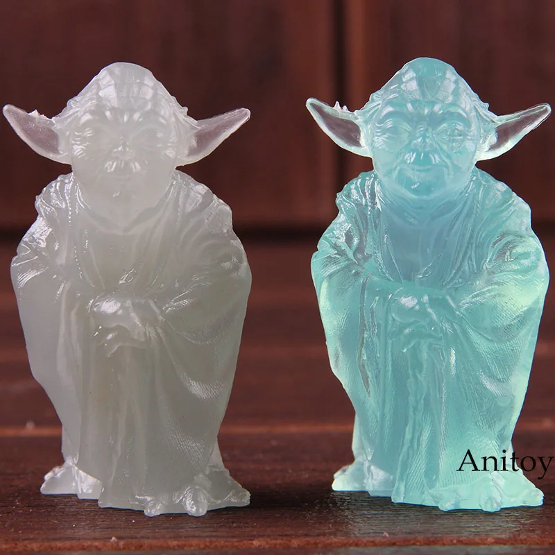 mini yoda figure