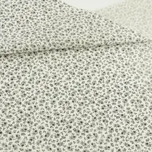 Маленький черный цветок напечатанный хлопок ткань предварительно срезанный жир четверть прекрасный дизайн Лоскутная Ткань ремесла куклы ткань шитье см