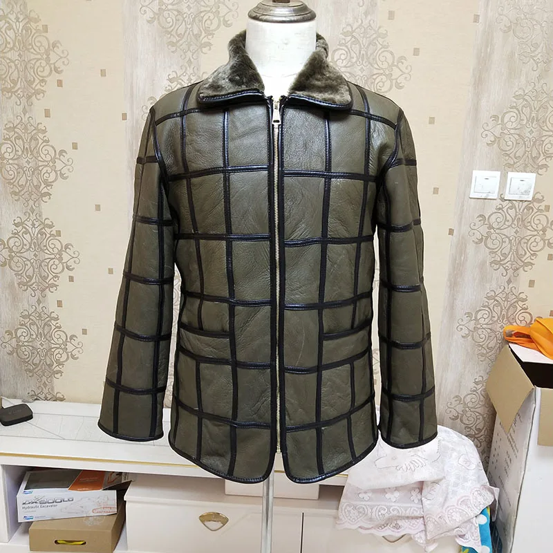 Зимнее теплое мужское меховое пальто из овечьей кожи клетчатое уличное