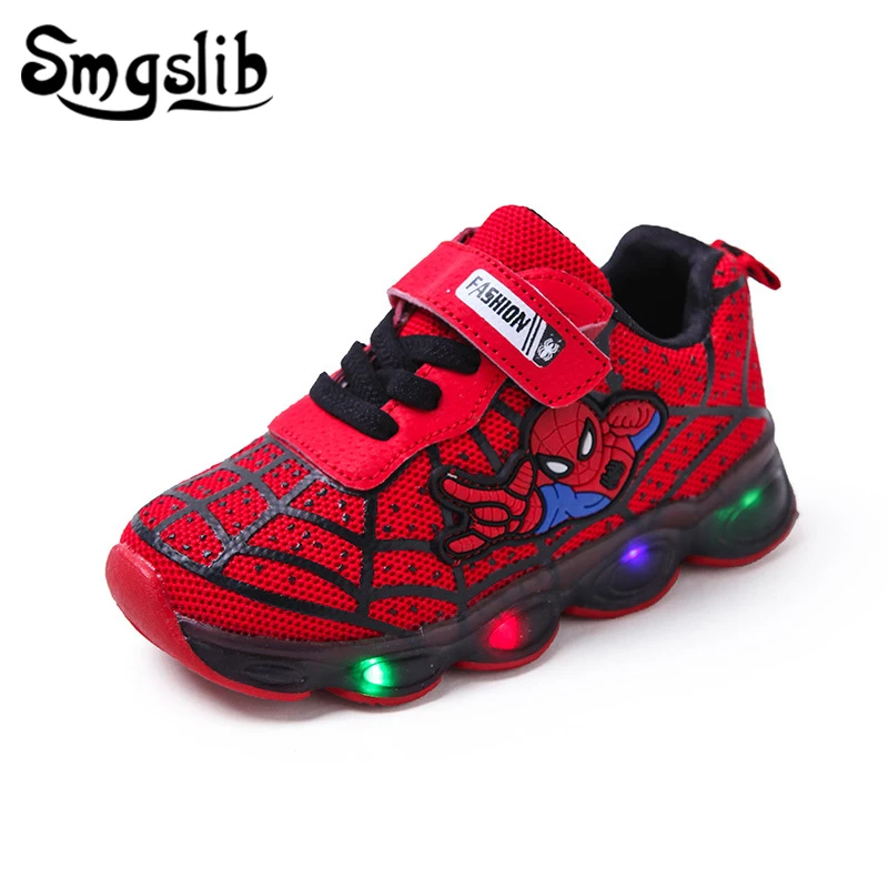 Светящиеся кроссовки для мальчиков и девочек с изображением Человека-паука; детская спортивная обувь с подсветкой; коллекция года; весенняя обувь для бега; детская обувь для малышей