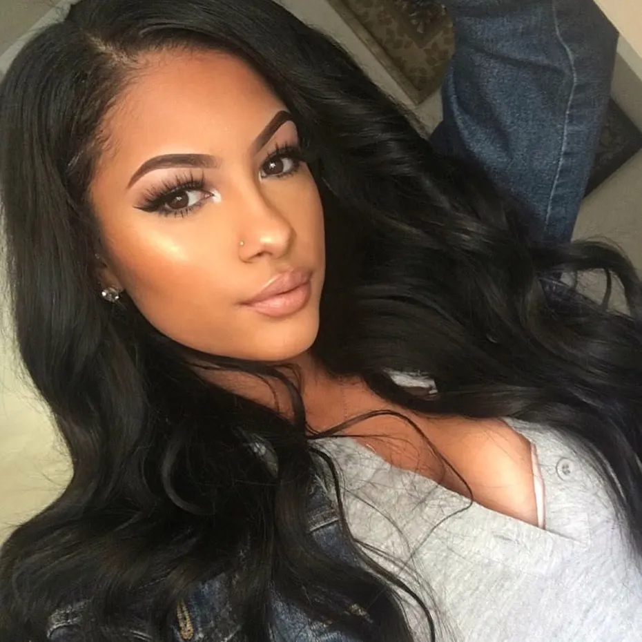 

Promqueen lace front human hair wigs Brazilian Body Wave 300% Density Natural Hairline Pre Plucked Bleached Knots Virgin Hair