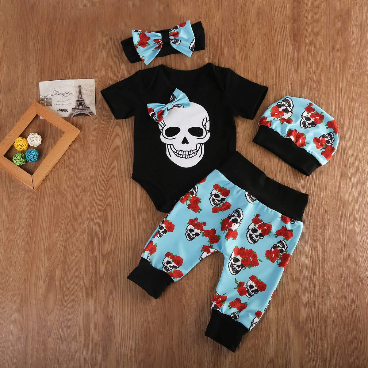 4 предмета, Одежда для новорожденных девочек, комбинезон, боди, длинные штаны, комплект одежды, одежда для Хэллоуина с изображением черепа и призрака