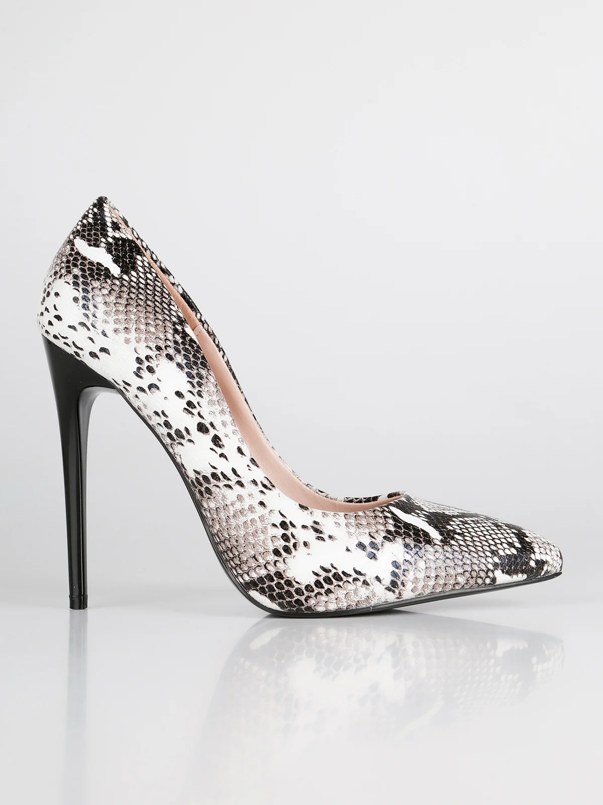 Pumps pointed toe snakeskin Effect