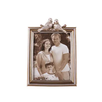 

Europe Resin Crafts Frame Photo Frame Figurines Creative Desktop Table Frame Home Decor Bedside Table Decorations Fashion Gifts