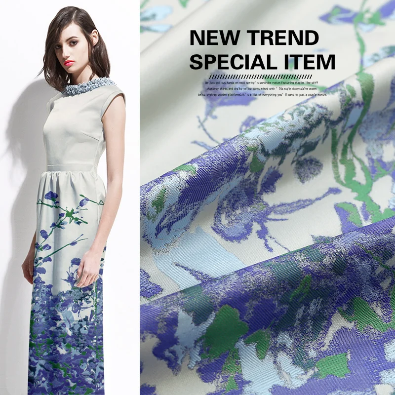 

130x165cm/piece New fashions in autumn and winter, the big Woven Satin fabric, the wind coat and the positioning cloth.