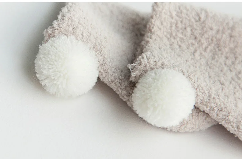 newborn socks (6)