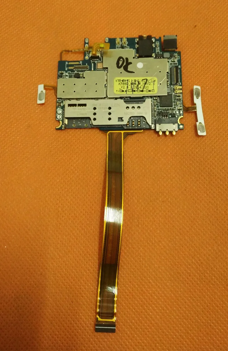 

Used Original mainboard 1G RAM+4G ROM Motherboard for Mijue M680 5'' QHD 960x540 MTK6582 Quad Core Free shipping
