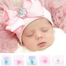 Шапки для новорожденных девочек и мальчиков, хлопковые шапки-бини с большим бантом, мягкие вязаные крючком детские шапки в полоску, детские шляпы для фотографии, аксессуары