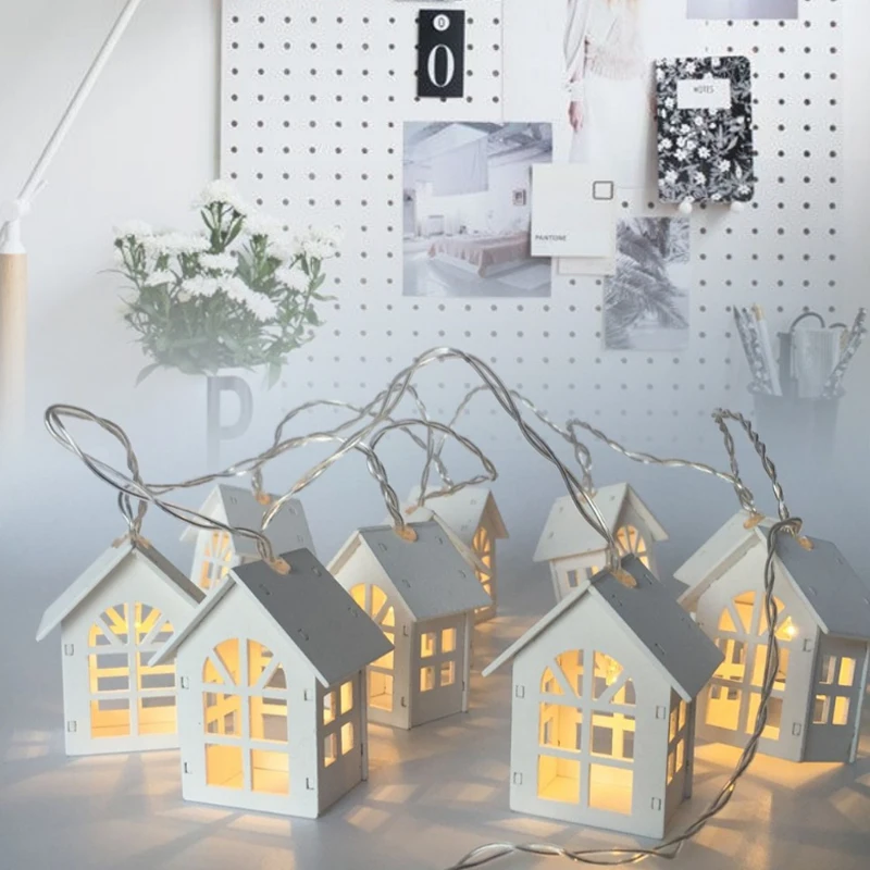 

Nordic LED Wooden House Shaped Light String Christmas Decoration EU Plug Warm White