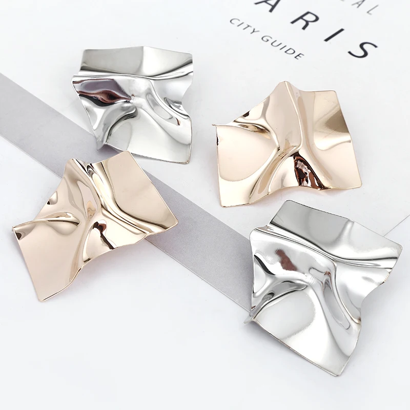 

Vintage Alloy Metal Earring Punk Jewelry Irregular Earring For Women Fashion Jewelry Gold Silver Two Colors Optional New2019