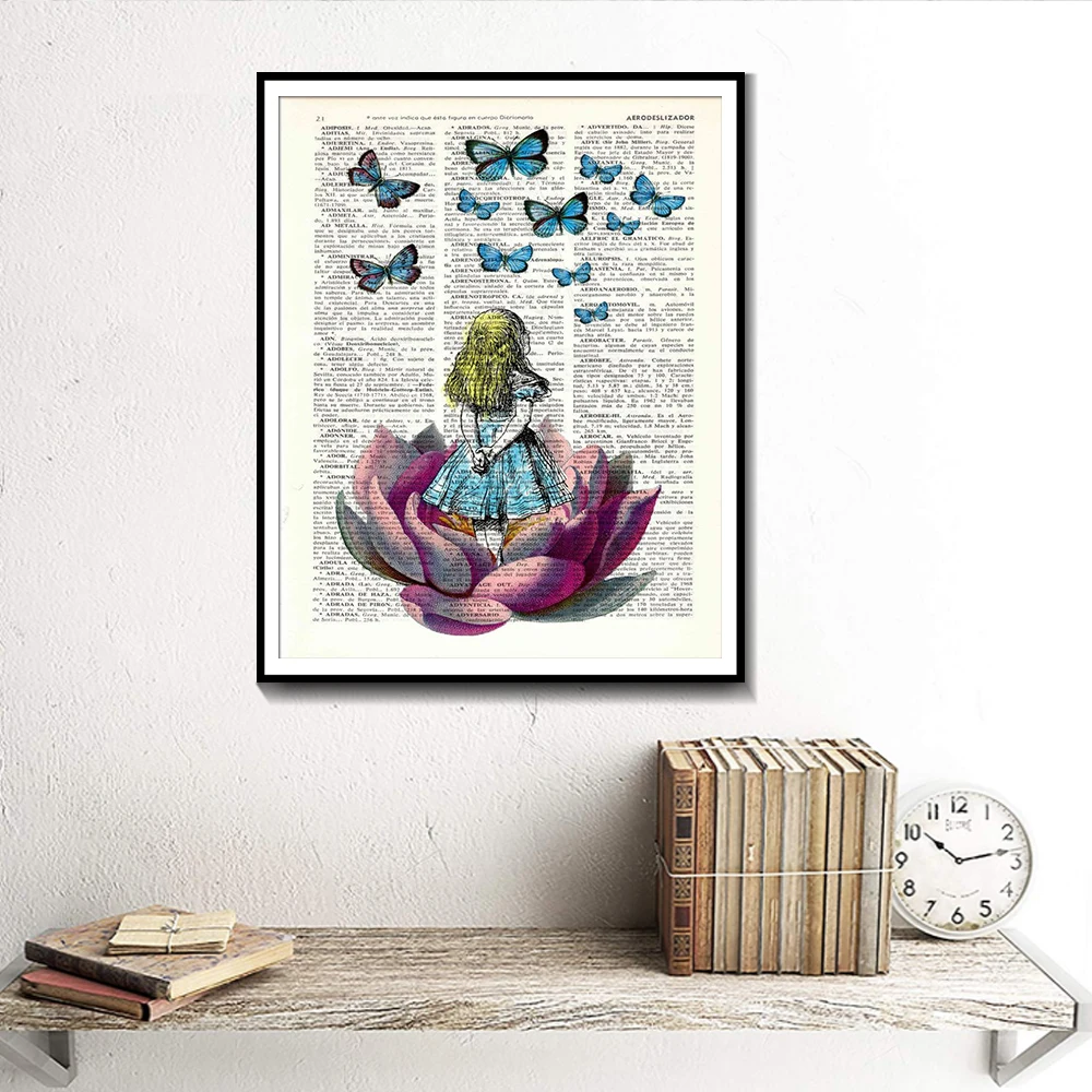 Алиса в стране чудес ищет синюю бабочку на винтажном словарике художественные плакаты и принты Современное украшение холст живопись
