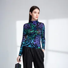 Футболка плюс размеры для женщин Весна Новинка года Водолазка пуловер основной высокая стрейч с длинным рукавом Мода Тонкий Miyake плиссир