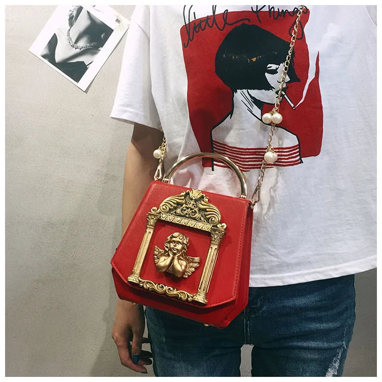 clutch purse