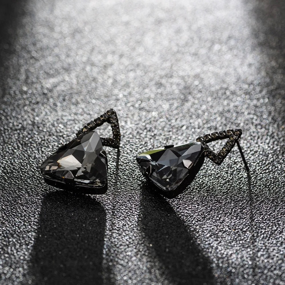 8939072888_331805216