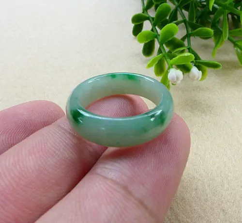 

FREE SHIPPING 2071 Certified Natural Grade A stone Jadeite Ring