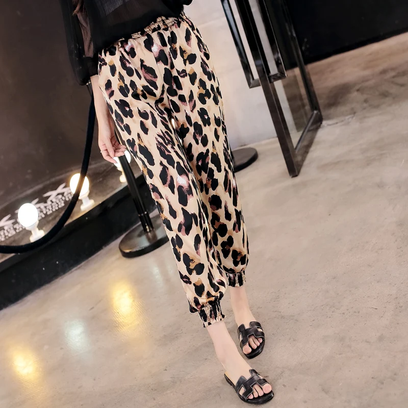 New Spring and Summer of 2019 Thin Printed Nine Pants Size MM Fat Pants Haren Loose Chiffon New Spring and Summer of 2019 Thin Printed Nine Pants Size MM Fat Pants Haren Loose Chiffon