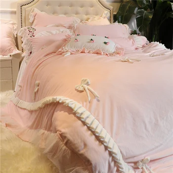 

4/6/7pcs Baby class velvet flannel bowknot lace Bedding set Warm Fleece Duvet cover set Bed skirt Queen King size bed linen