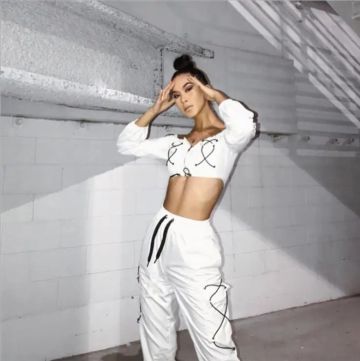Spring 2018 Casaul Tracksuit Women 2 Piece Set Top And Pants Satin Striped Patchwork Zipper Sexy Sweatshirt Sweat Suit Spring 2018 Casaul Tracksuit Women 2 Piece Set Top And Pants Satin Striped Patchwork Zipper Sexy Sweatshirt Sweat Suit