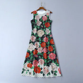 

European and American women's clothing 2019 summer new style Nail bead fashion sleeveless floral dress with round neck