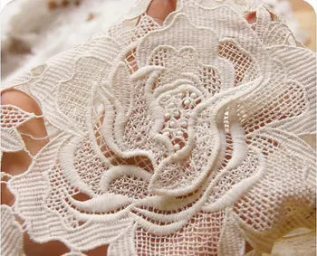

5 yards green lace fabric with flowers, small flowers venise lace,