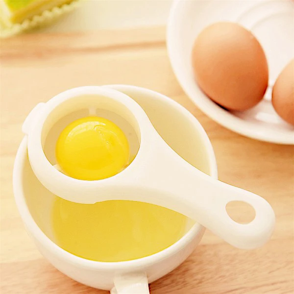 Free-shipping-Kitchen-gadgets-egg-yolk-holder-egg-white-separator-transparent-processing-of-egg-whisk-1000pcs (1)