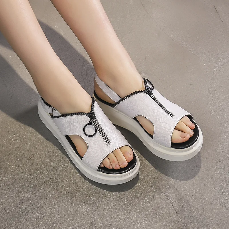 

2019 summer new style simple and simple solid color thick soles sandals women leather comfortable wild casual sandals