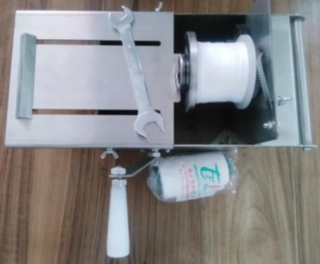 sausage twisting machine_