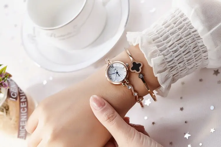 Новинка года бренд JW браслет часы для женщин Роскошные Кристалл платье Наручные часы Женская мода повседневное кварцевые часы reloj mujer