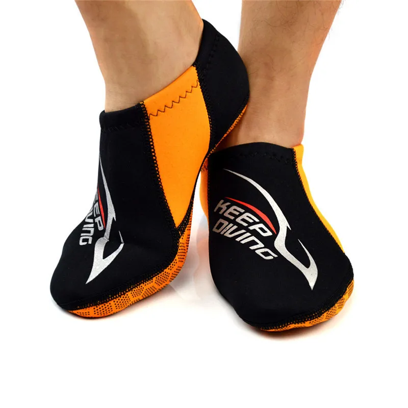 3 ملليمتر الملونة الغوص النيوبرين الجوارب السوداء شاطئ السباحة معدات الغوص زعانف الأحذية عدم الانزلاق منع الخدوش