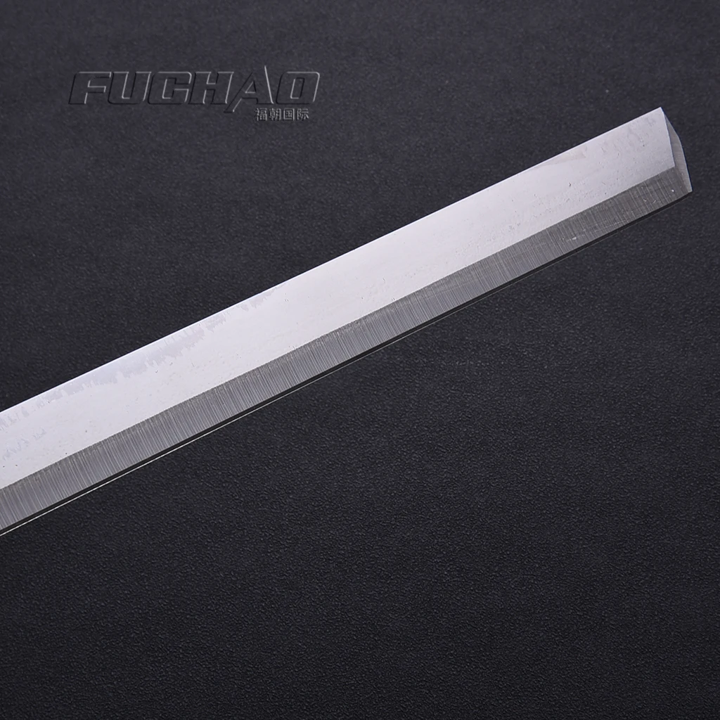 

Eagle brand special alloy steel straight knife 8E
