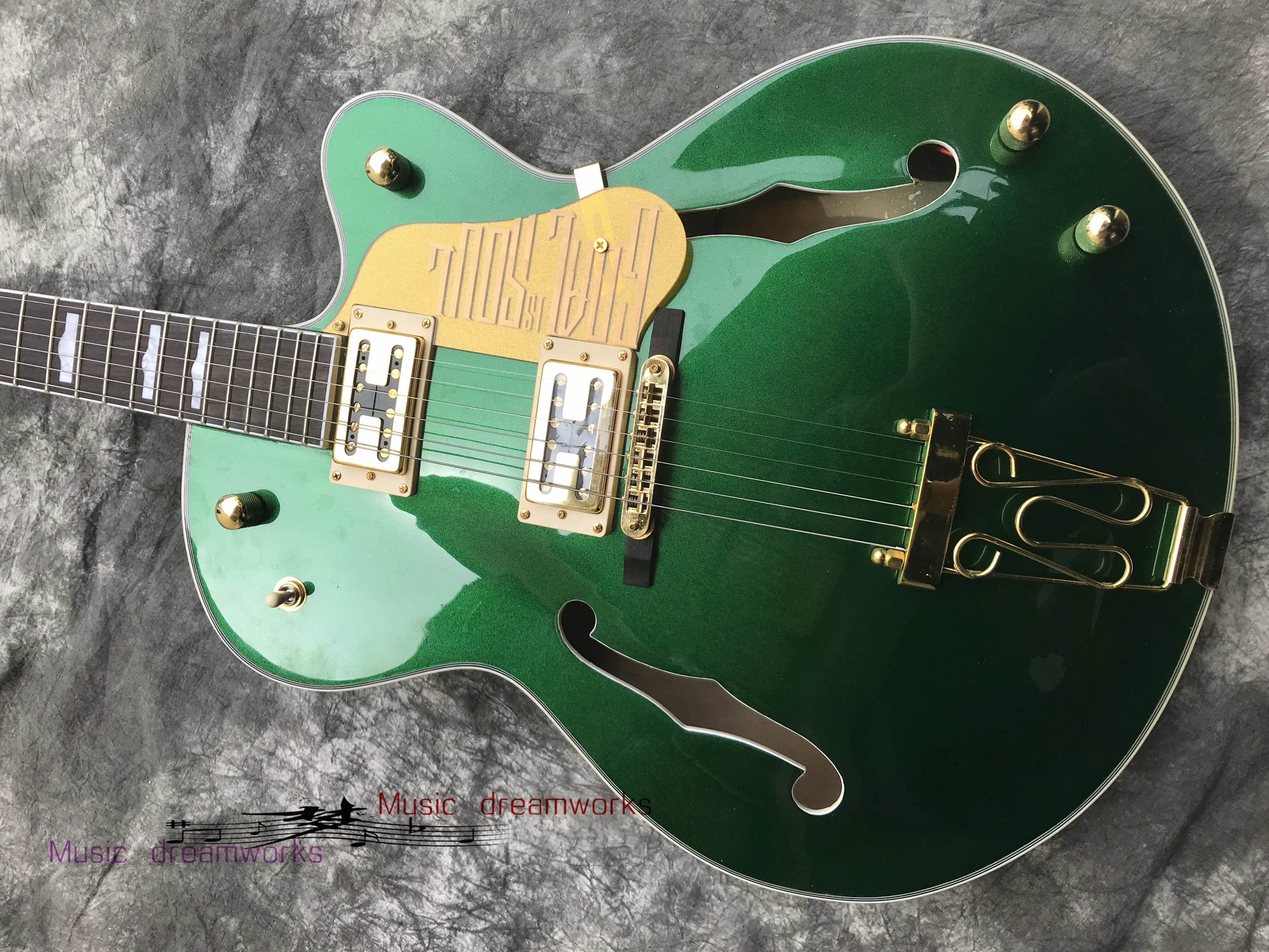 

China OEM firehawk Falcon Semi Hollow Jazz Electric Guitar Bigsby Tremolo Golden Hardware Free shipping