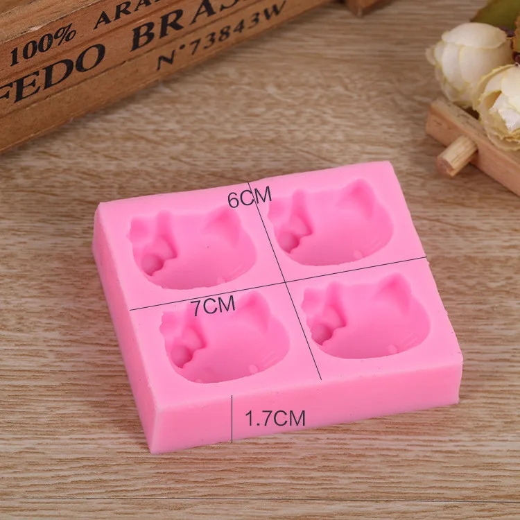 3557596177_735426216
