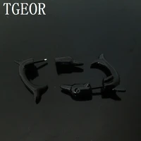 Симпатичная Серьга 1 пара 16 г Черный хирургический нержавеющая сталь животных Форма дельфин для трагус пирсинга Популярные - изображение