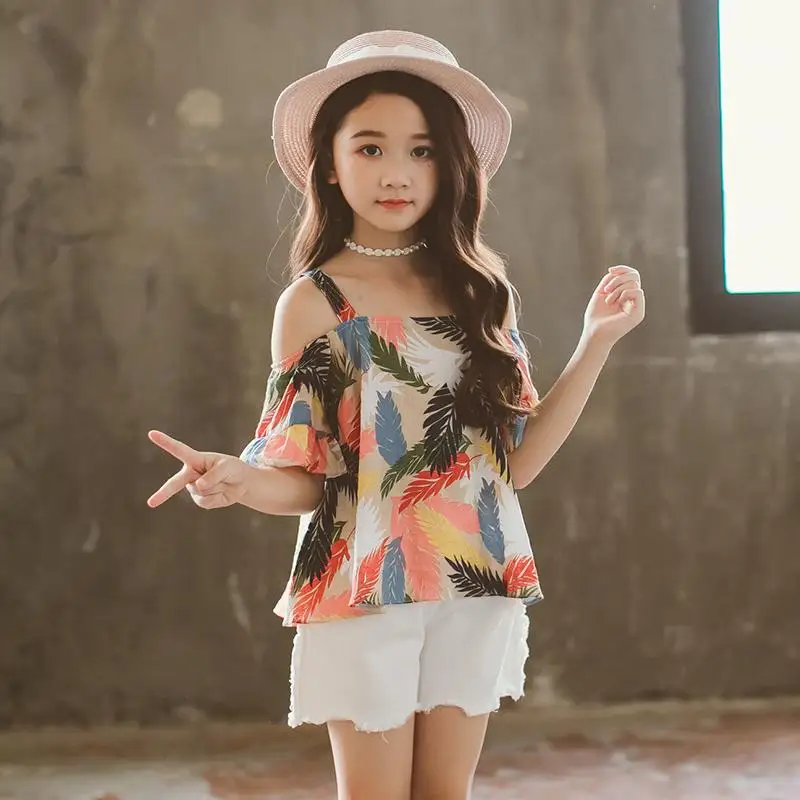 

2019 New Baby Girls Summer Children's Sets Print Off Shoulder Top And Shorts 2 Piece Sets Fashion Casual Clothing Sets For Kids