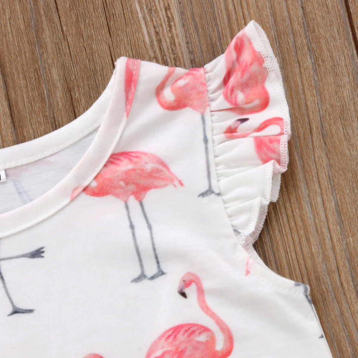 لطيف الطفل السروال القصير طفل الاطفال طفلة فلامنغو بذلة قصيرة الأكمام رومبير الحريم السراويل البلوز فتاة الملابس وتتسابق لطيف الطفل السروال القصير طفل الاطفال طفلة فلامنغو بذلة قصيرة الأكمام رومبير الحريم السراويل البلوز فتاة الملابس وتتسابق