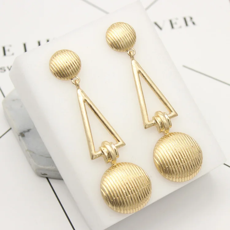 

Free Shipping New Design Geometric Alloy Fashion Punk Style Stud Earring