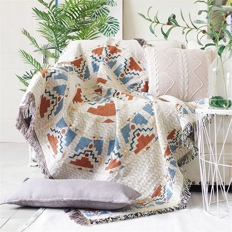 

Aura of love Throw Blanket Thread Sofa Cover Geometric Protection Cover Slipcover Cobertor Blankets For Beds Tassel Christmas