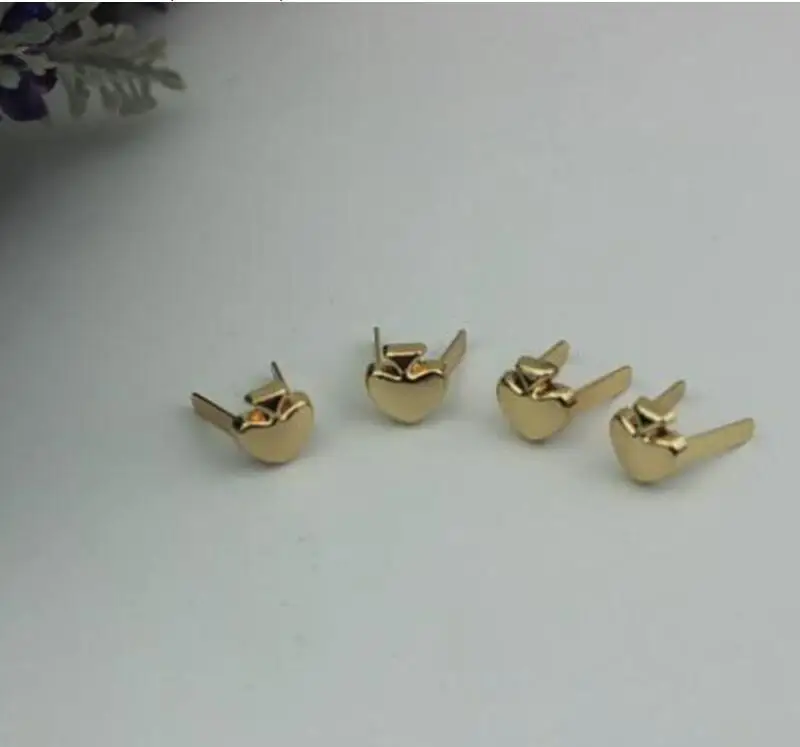 

20 pcs/ lot Pale golden Metal hardware heart Shoes accessories Handbags shoes Decorate luggage and bag accessories