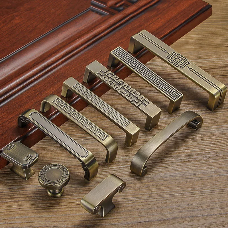 

2pcs Vintage Antique Bronze Cabinet Handles Chinese Style Furniture Handle Drawer Knobs Wardrobe Door Pulls Furniture Hardware