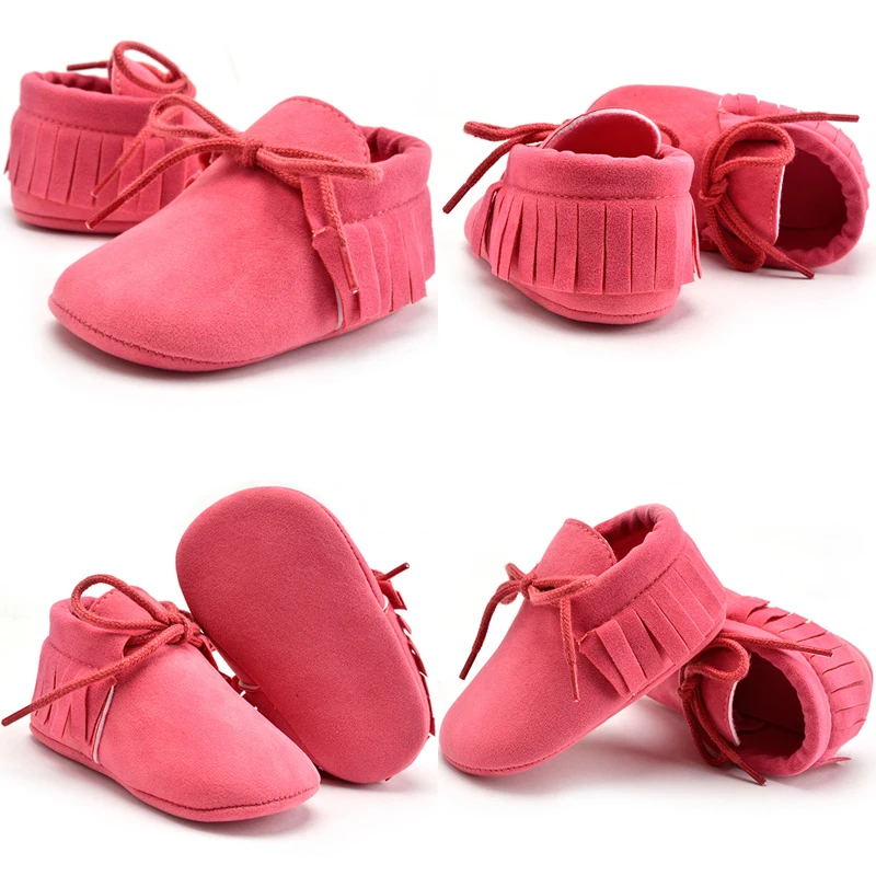 Новинка; зимняя обувь ручной работы с мягкой подошвой; модная обувь с кисточками для маленьких девочек 0-18 месяцев; мокасины; обувь с плюшевой подкладкой для новорожденных; обувь с кисточками для малышей