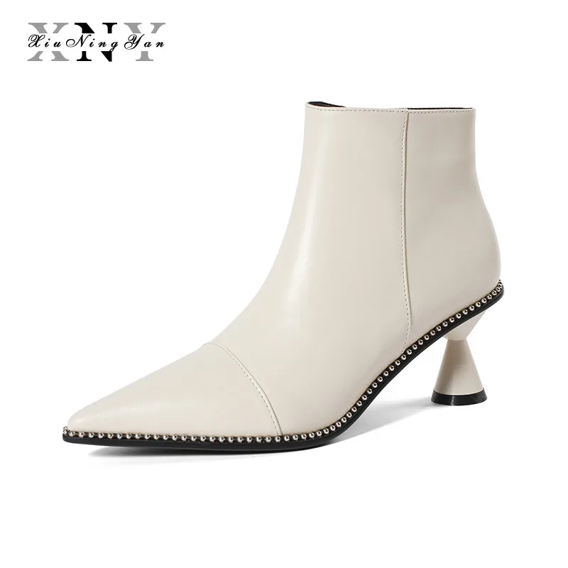 

XiuNingYan 2018 Superstar Strange Style Winter Boots Zipper High Heels Women Ankle Boots Pointed Toe Elegant Cow Leather Shoes