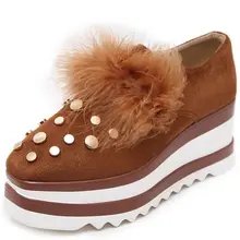 Сезон осень-зима; из искусственного меха в Корейском стиле женские Модные на плоской подошве повседневная обувь для ленивых удобные «дикие» педаль кроссовки