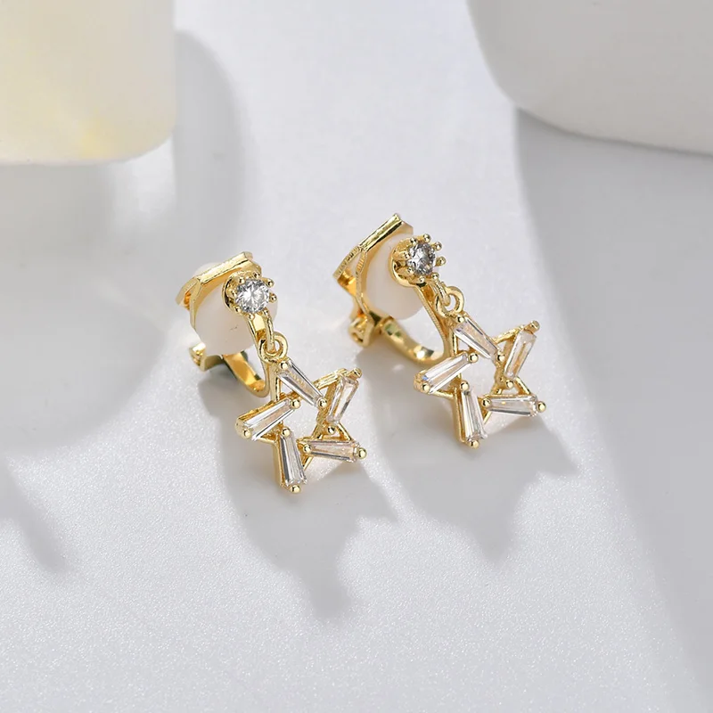 

New Gold Silver Pentagram CZ Ear Clip Earrings Without Piercing For Women Fashion Charm Small Five-Pointed Star Earrings
