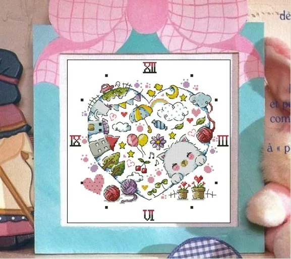 

Gold Collection Counted Cross Stitch Kit Clock The Kitten Village Cat Kitty SO