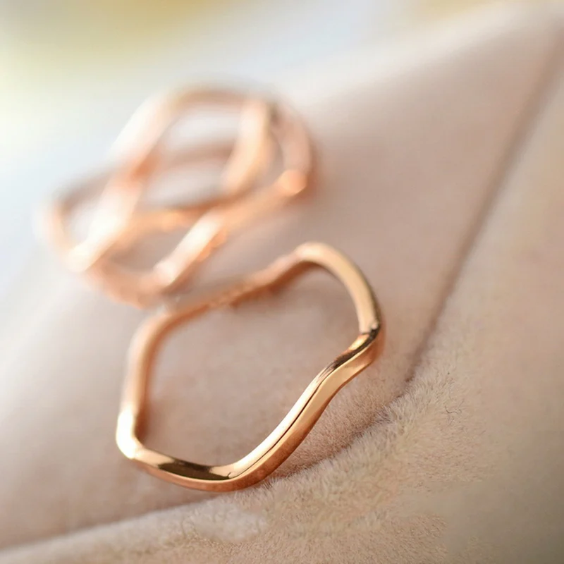 

hot fashion 2019 new simple and elegant couple on the ring tail rings pinky joint wholesale jewelry